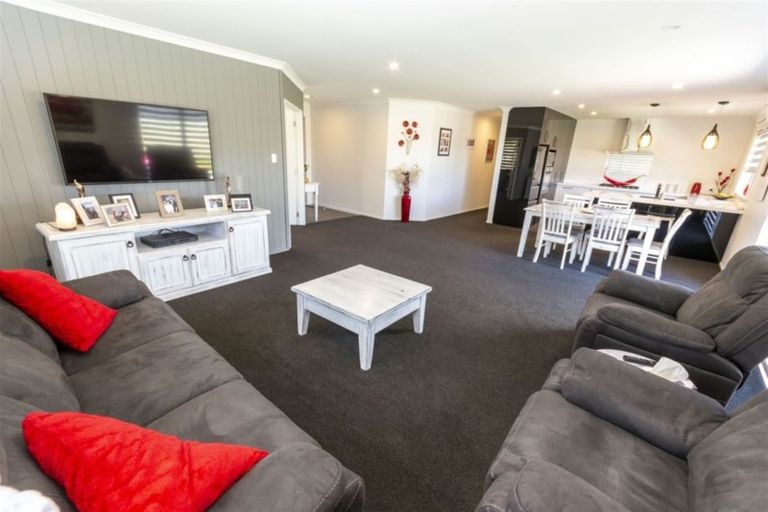 Photo of property in 169 Northbrook Road, Rangiora, 7400