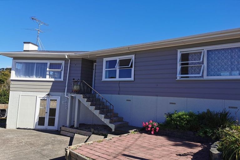 Photo of property in 25 Matama Road, Glen Eden, Auckland, 0602