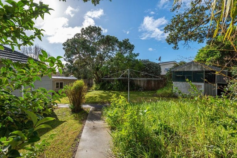 Photo of property in 6 Moa Street, Belmont, Auckland, 0622