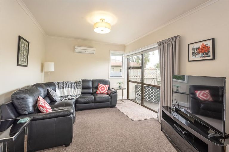 Photo of property in 25 Celia Street, Redcliffs, Christchurch, 8081