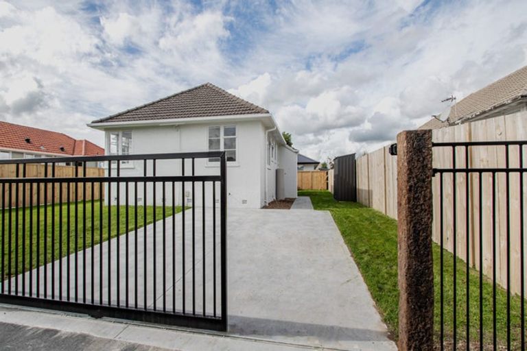 Photo of property in 41u1 Ross Crescent, Fairfield, Hamilton, 3214