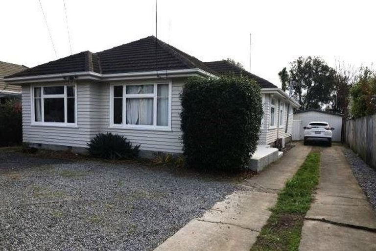 Photo of property in 53 Acacia Avenue, Upper Riccarton, Christchurch, 8041