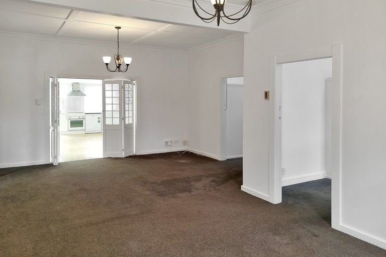 Photo of property in 28b Fruitvale Road, New Lynn, Auckland, 0600