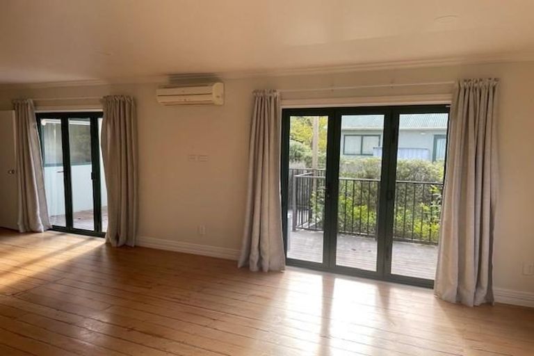 Photo of property in 348 Airfield Road, Ardmore, Papakura, 2582