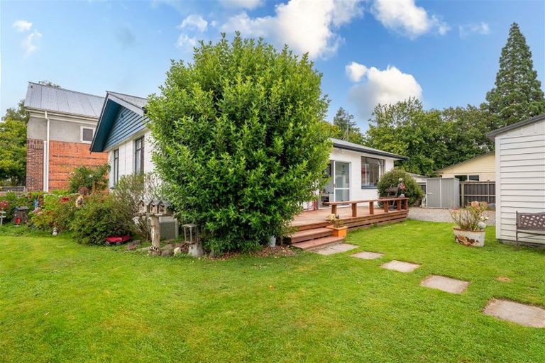 Photo of property in 100 Talbot Street, Geraldine, 7930