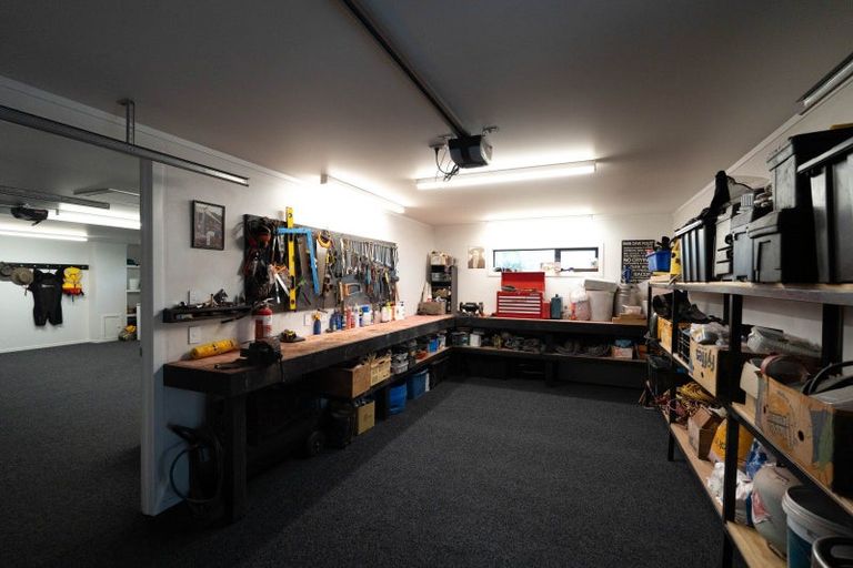 Photo of property in 235 One Tree Point Road, One Tree Point, 0118