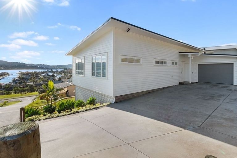 Photo of property in 34 Panorama Parade, Pauanui, Hikuai, 3579