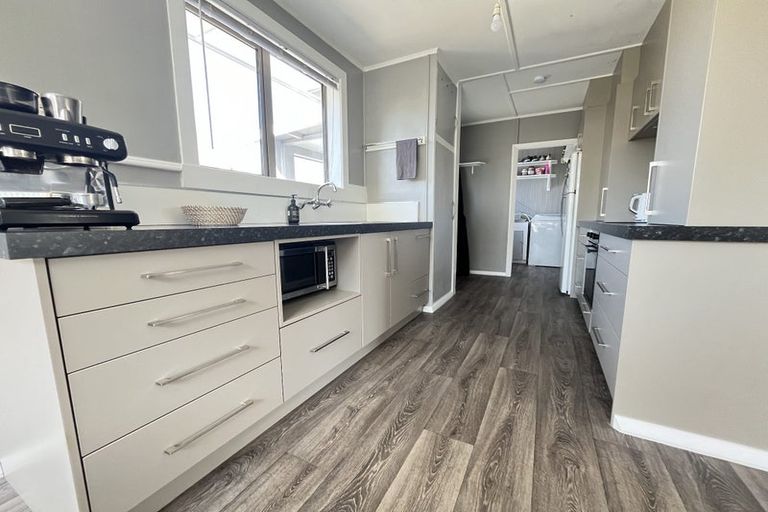 Photo of property in 118 Emmett Street, Shirley, Christchurch, 8013