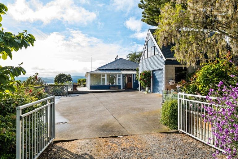 Photo of property in 64 Harbour Terrace, Careys Bay, Port Chalmers, 9023
