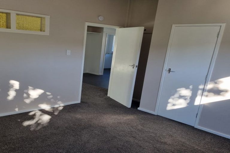 Photo of property in 91a Main Road, Wainuiomata, Lower Hutt, 5014