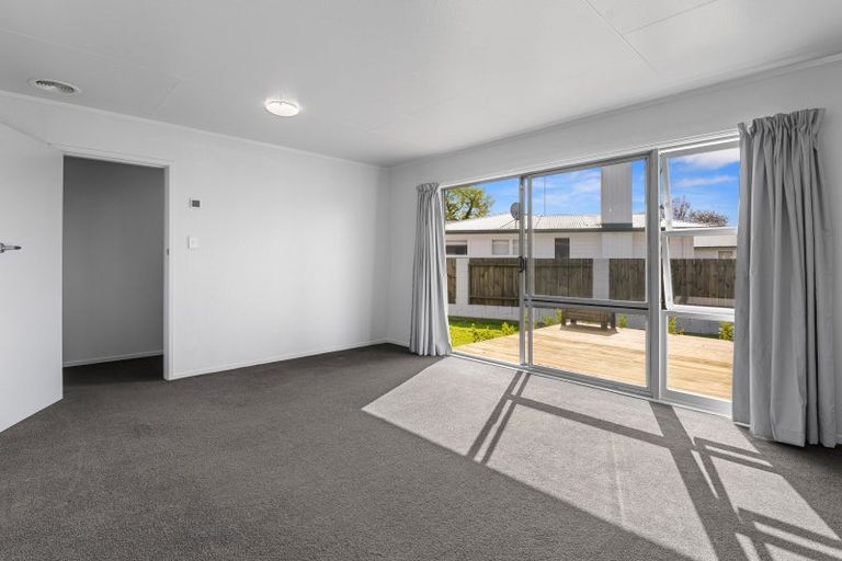 Photo of property in 6 Byron Grove, Owhata, Rotorua, 3010