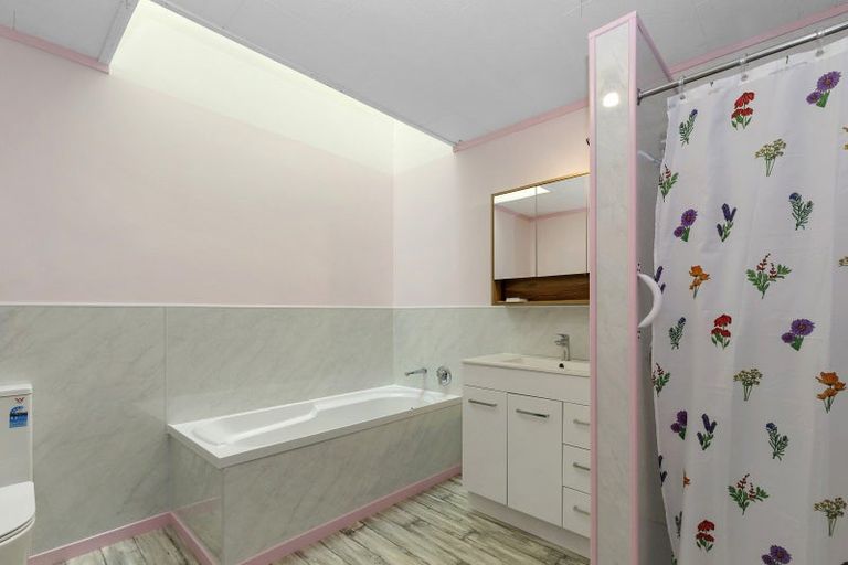 Photo of property in 201 Holborn Drive, Stokes Valley, Lower Hutt, 5019