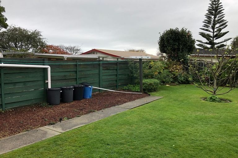 Photo of property in 31 Kapanui Road, Waikanae, 5036