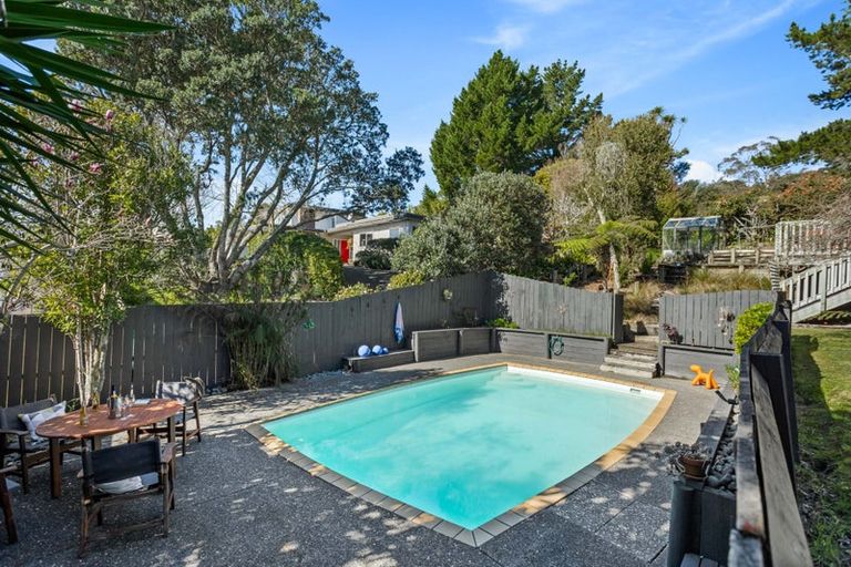 Photo of property in 54 Saddleback Rise, Murrays Bay, Auckland, 0630