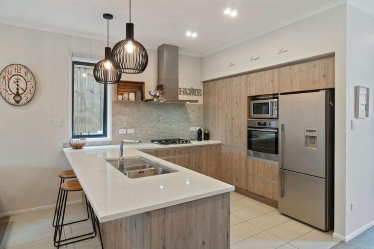 Photo of property in 4 Tuatua Road, Hobsonville, Auckland, 0616