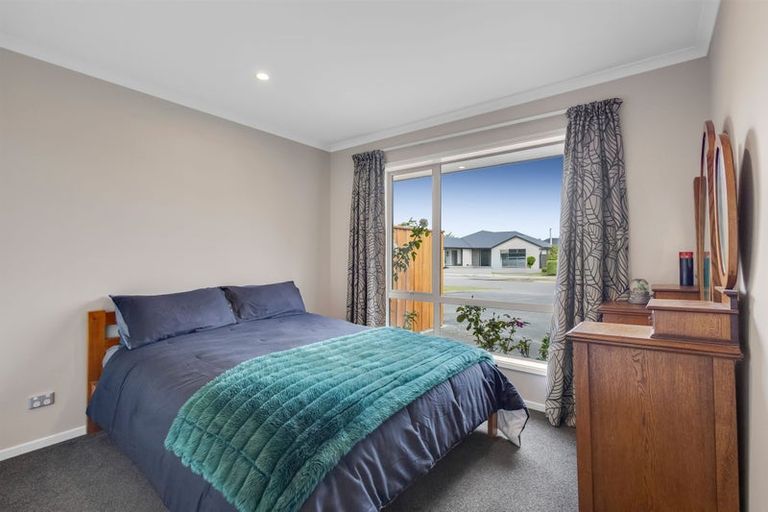 Photo of property in 15 Broomleigh Drive, Rolleston, 7615