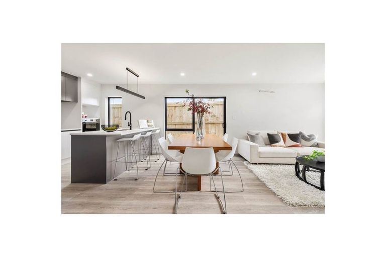 Photo of property in 132b Browns Road, Manurewa, Auckland, 2102