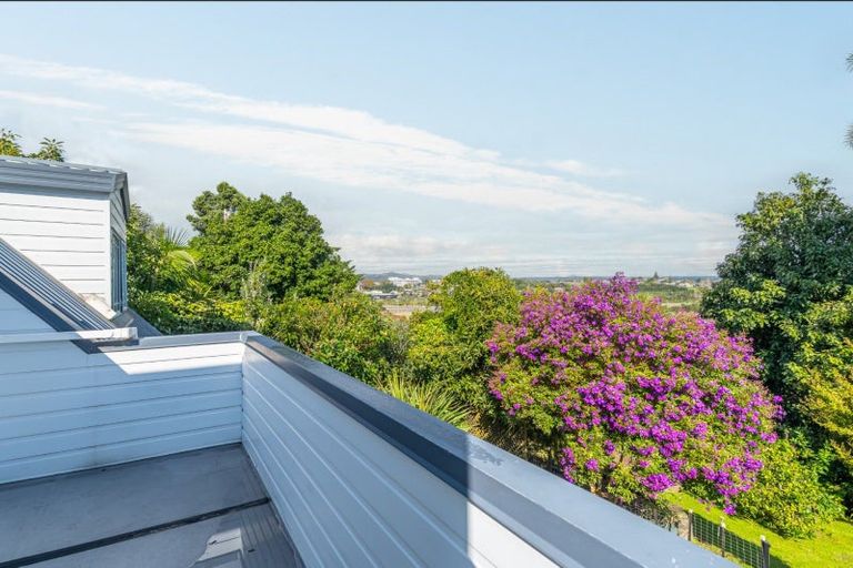 Photo of property in 33 Collingwood Street, Judea, Tauranga, 3110