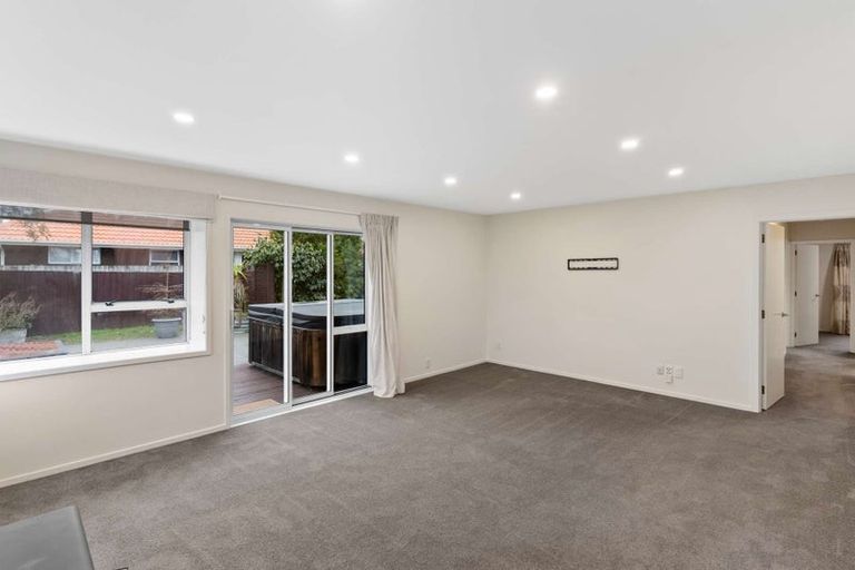 Photo of property in 43 Reginald Street, Burwood, Christchurch, 8083