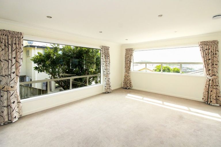 Photo of property in 22 Sandybrow, Churton Park, Wellington, 6037