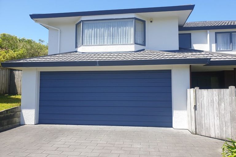 Photo of property in 104 Cortina Avenue, Johnsonville, Wellington, 6037