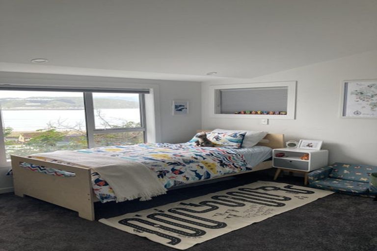 Photo of property in 216d Sutherland Road, Lyall Bay, Wellington, 6022