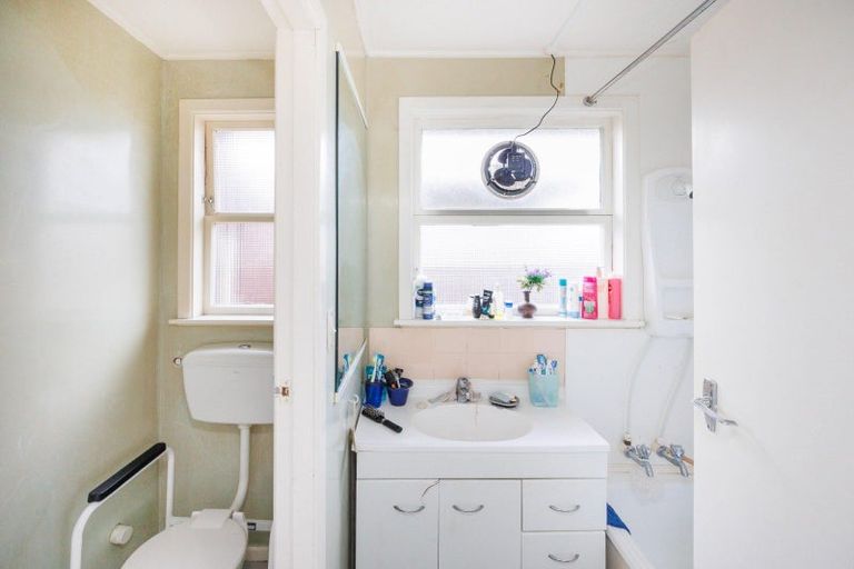 Photo of property in 4 Alice Place, Levin, 5510