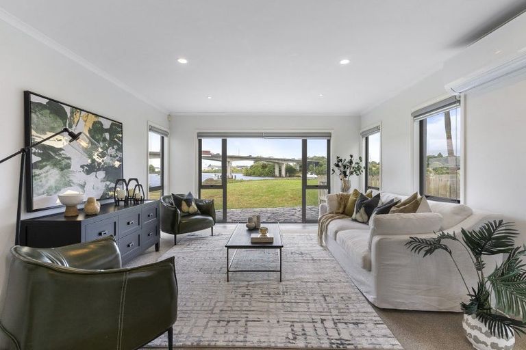 Photo of property in 17e Pakuranga Road, Pakuranga, Auckland, 2010