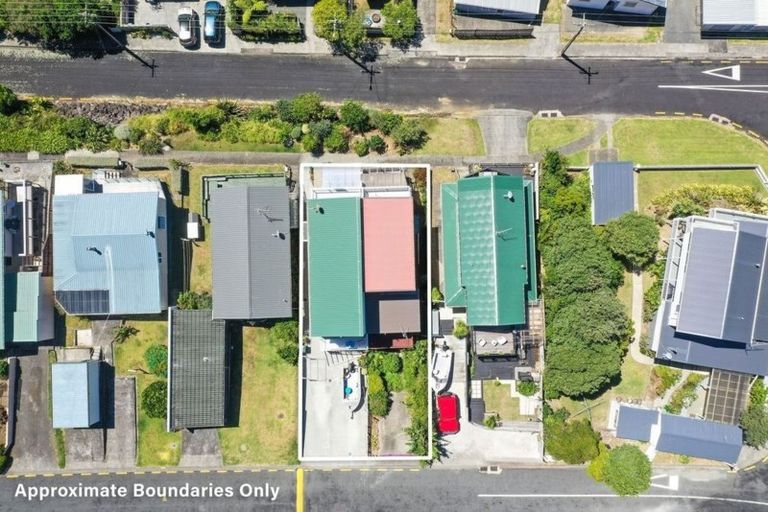 Photo of property in 19a The Terrace, Waihi Beach, 3611