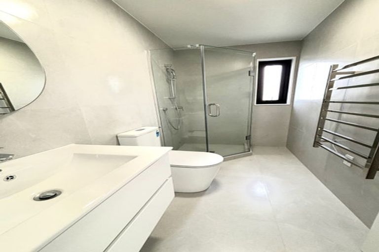 Photo of property in 349a Bucklands Beach Road, Bucklands Beach, Auckland, 2012