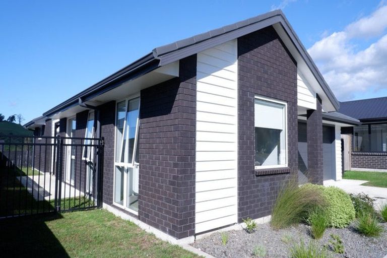Photo of property in 10 Kokopu Lane, Ohauiti, Tauranga, 3112