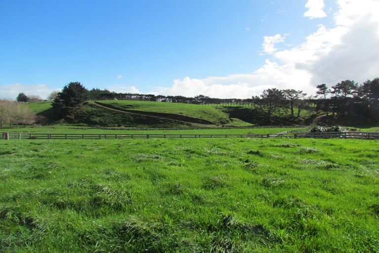 Photo of property in 30 Mason Road, Hawera, 4674