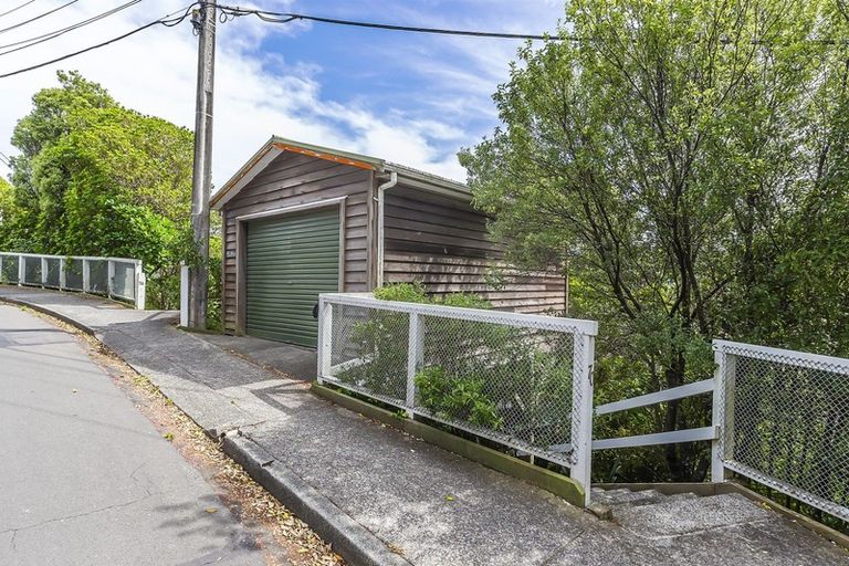 Photo of property in 70 Cecil Road, Wadestown, Wellington, 6012