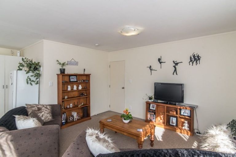 Photo of property in 43b Kapiti Road, Paraparaumu, 5032