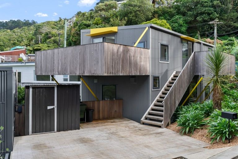 Photo of property in 49 Mount Pleasant Road, Aro Valley, Wellington, 6012