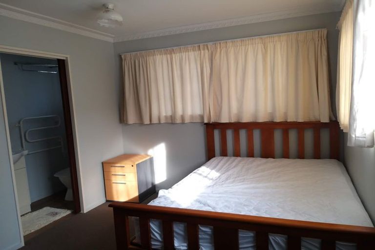 Photo of property in 1 Rountree Street, Upper Riccarton, Christchurch, 8041