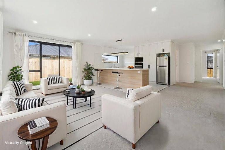 Photo of property in 33a Leathem Crescent, Pokeno, 2402