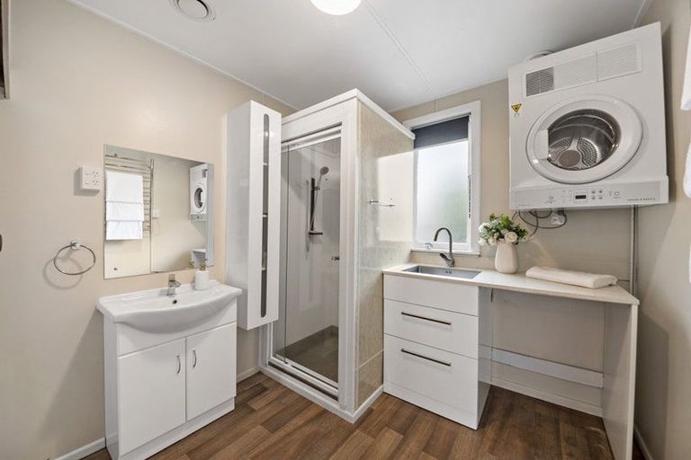 Photo of property in 2 Gibson Road, Tuakau, 2121