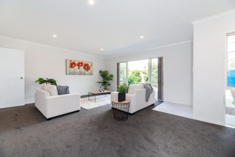 Photo of property in 12 Glenpark Place, Favona, Auckland, 2024
