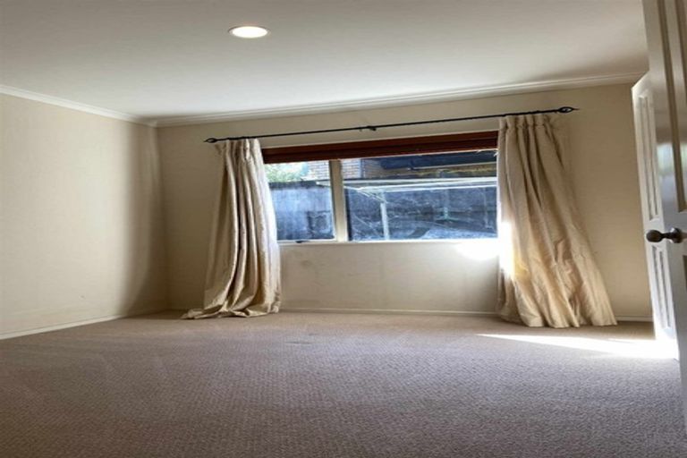 Photo of property in 15 Maybole Drive, Flat Bush, Auckland, 2016
