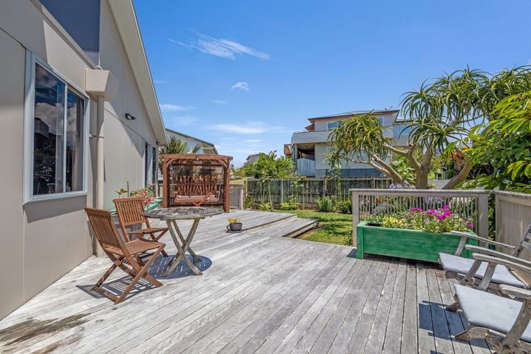 Photo of property in 14 Aurora Avenue, Snells Beach, 0920