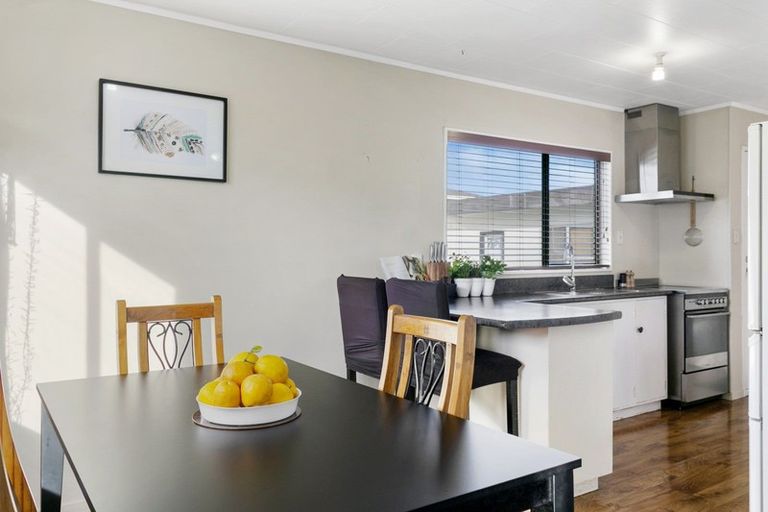 Photo of property in 99 Richmond Avenue, Richmond Heights, Taupo, 3330