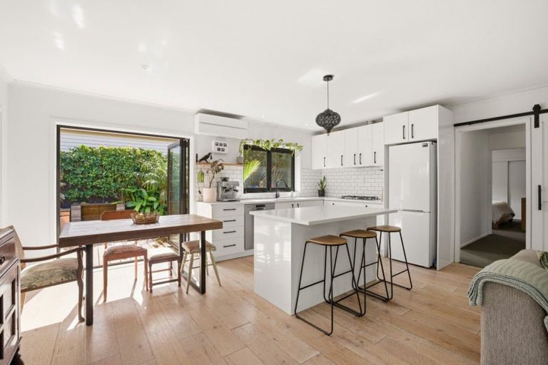 Photo of property in 5 Tui Street, Mount Maunganui, 3116