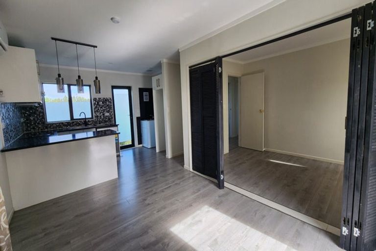 Photo of property in 31 Colombo Road, Waiuku, 2123
