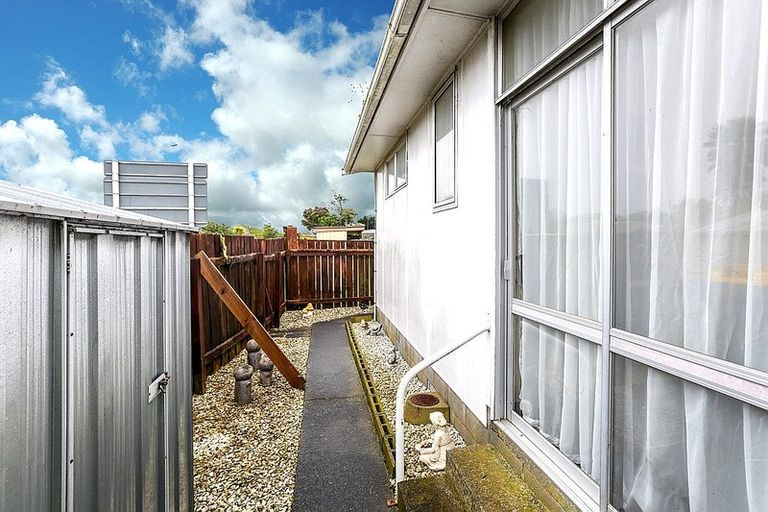 Photo of property in 1/9 Severn Place, Spotswood, New Plymouth, 4310