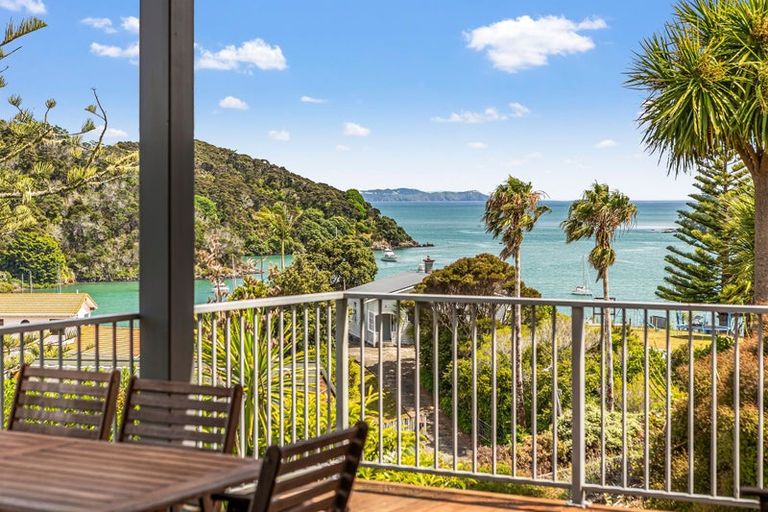 Photo of property in 24 George Street, Mangonui, 0420