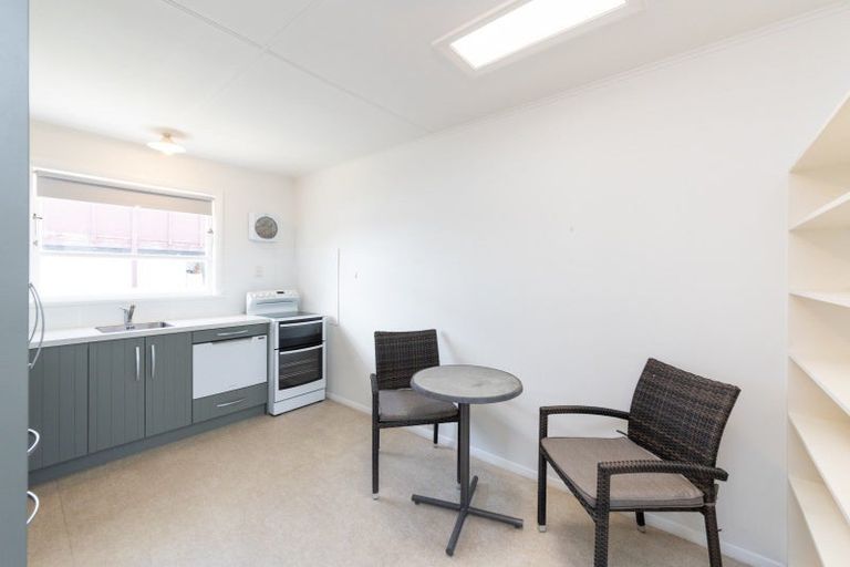 Photo of property in 1 Kiwi Court, Roslyn, Palmerston North, 4414