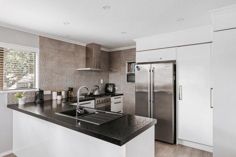 Photo of property in 3 Cambridge Road, Judea, Tauranga, 3110