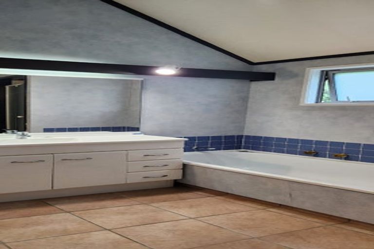 Photo of property in 9 The Anchorage, Whitby, Porirua, 5024