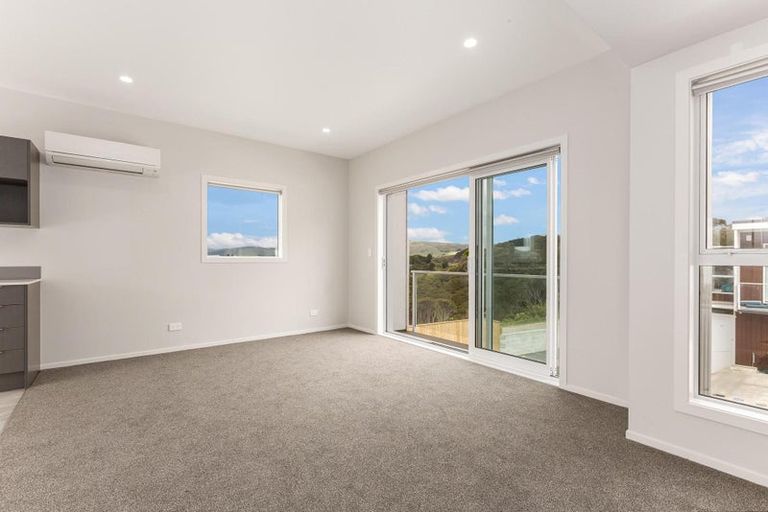 Photo of property in 13 Kohu Way, Whitby, Porirua, 5024